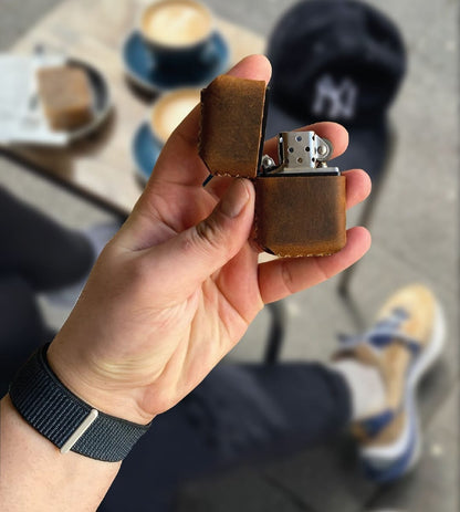Deri Kılıflı Zippo Çakmak
